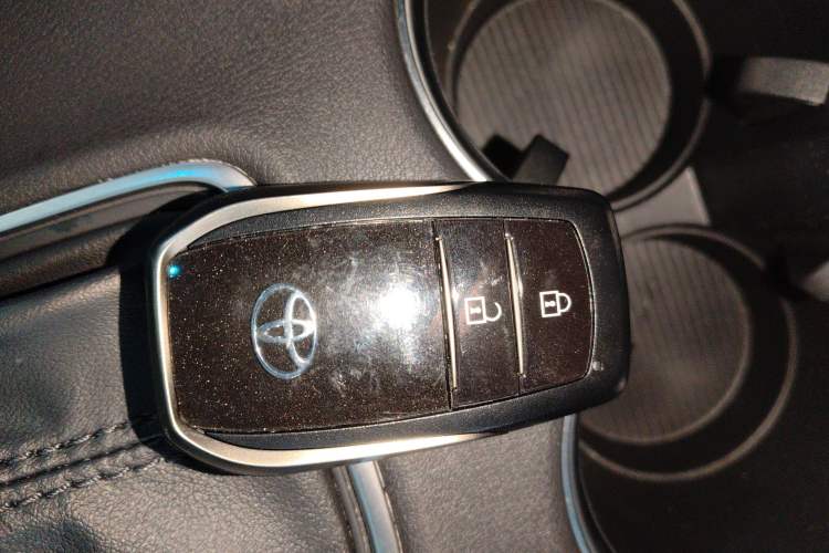 Used Toyota Venza 2023 2.0L CVT Two-Wheel Drive Luxury Edition Interior 1