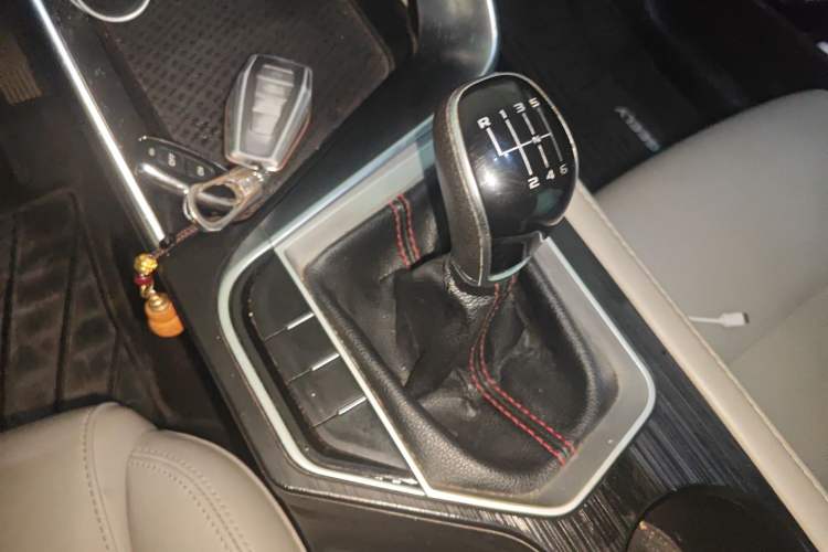 Used Geely Auto Binray 2018 14T Manual Colorful Edition