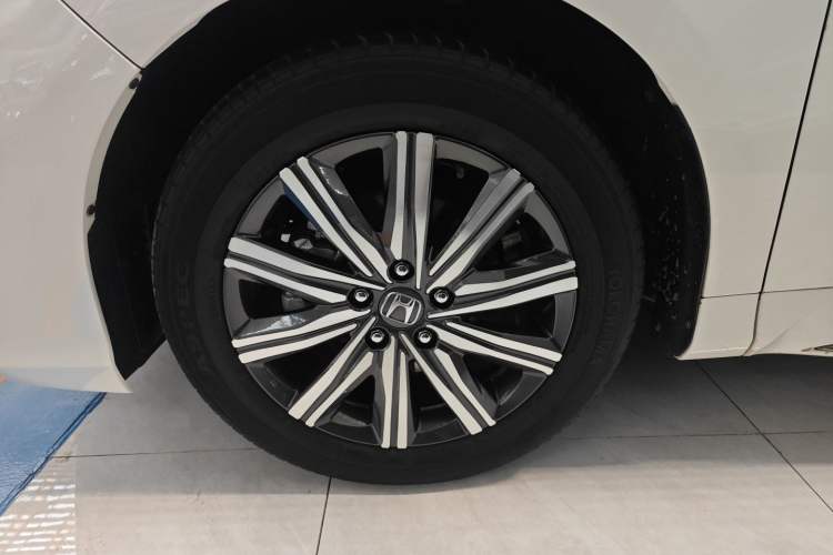 Used Honda Odyssey 2024 2.0L eHEV Sharp & Enjoy Edition