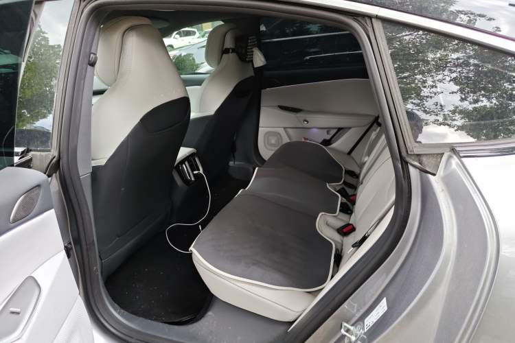 Used ARCFOX Alpha S5 2024 560MAX 185kW Left Rear Seat