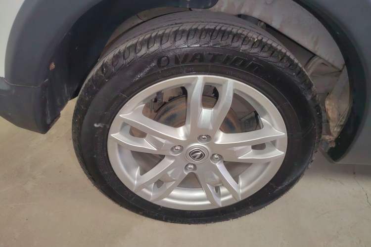 Used CHANGAN CX20 2014 1.4L IMT Sunroof Navigation Version China V Standard
