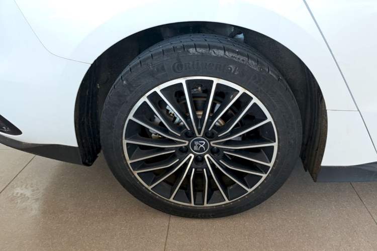 Used BYD Han 2022 DM-i 121KM Luxury Model