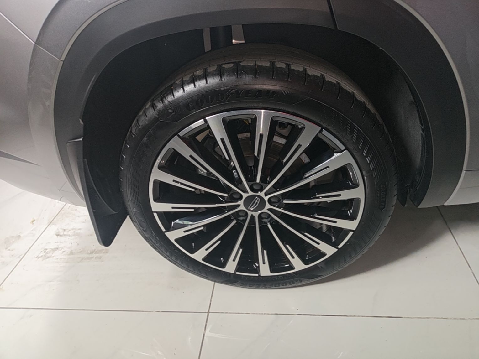 Geely Auto Monjaro L 2026 Model Oriental Yao 2.0TD Automatic Xiaohan Edition — снимка 11