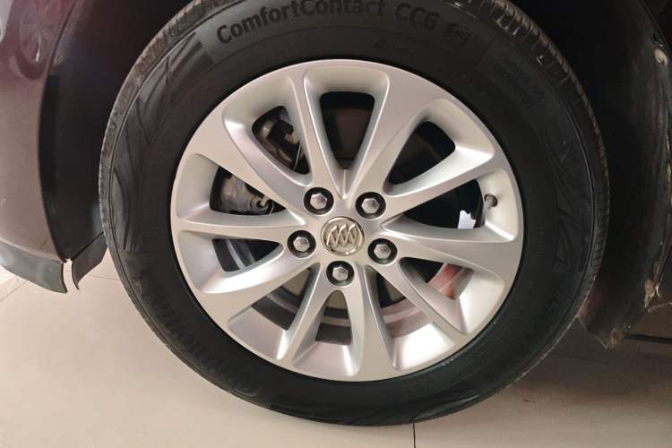 Used Buick GL8 2017 ES 28T Comfort Model China V Standard
