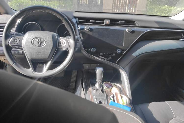 Used Toyota Camry 2019 Revised Version 2.5G Luxury Edition
