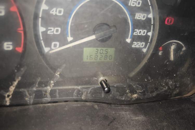 Used JMC Transit 2019 2.8T Commercial Version Short Wheelbase Mid-Roof 6-Seater China VI JX493