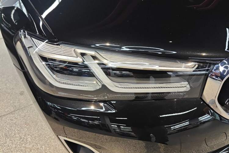 Used BMW 5 Series 2021 525Li Luxury Package
