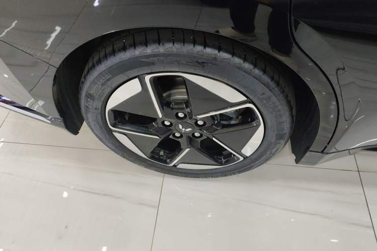 Used Wuling Xingguang 2023 150 Advanced Edition
