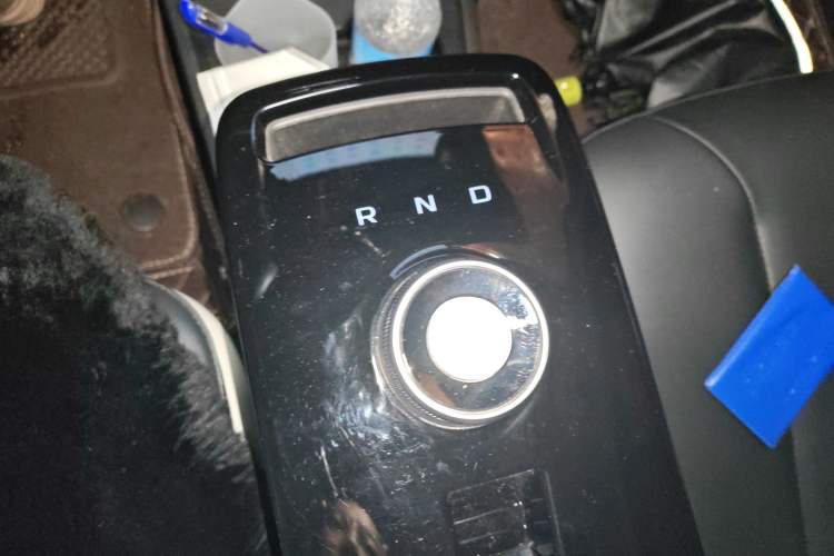 Used Geometry E Firefly 2023 320KM Cute & Handsome Tiger 5 Seats