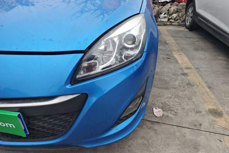 Used Changan Alsvin V5 2012 1.5L Manual Dream Edition