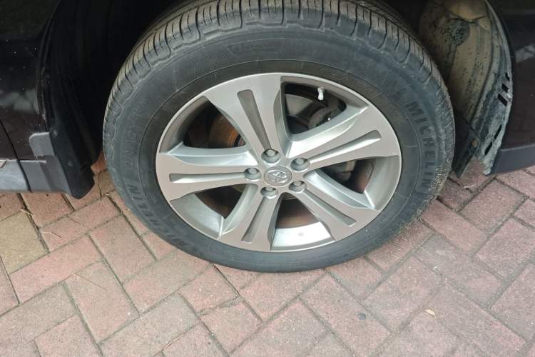 Used Toyota Highlander 2012 2.7L Two-Wheel Drive 7-Seater Luxury Edition
