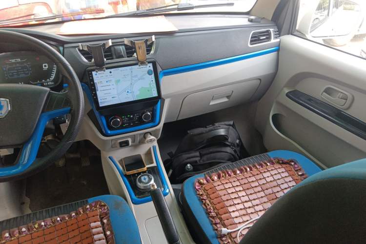 Used Jinbei New Hiace EV 2023 Comfort Model
