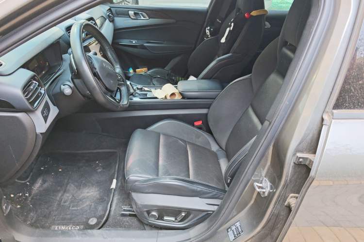 Used Lynk & Co 03 2022 2.0TD DCT JingPro
