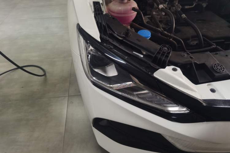 Used BYD e2 2023 Comfort Model Right Front Headlight