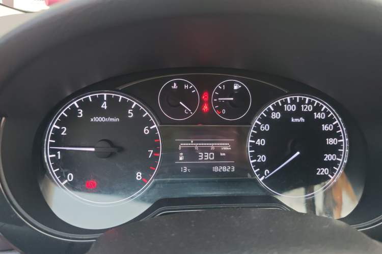 Used Nissan Tiida 2011 1.6L Manual Smart Version Instrument Cluster