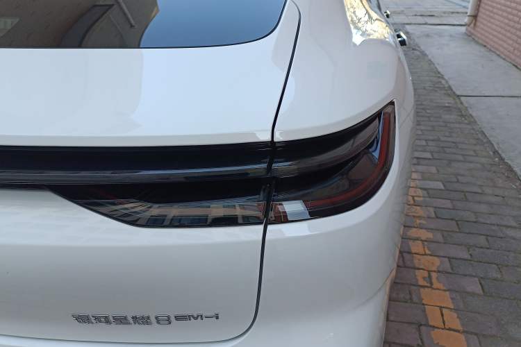 Used Geely Galaxy Galaxy 8 2025 130km EM-i Deluxe Edition