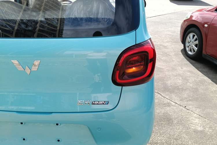 Used Wuling Hongguang MINIEV 2025 Four-Door Version Premium Edition