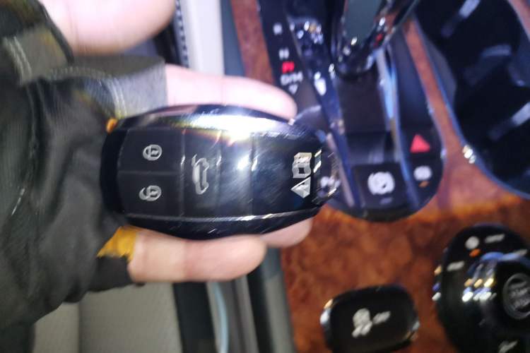 Used Bentley Bentayga 2022 4.0T V8
