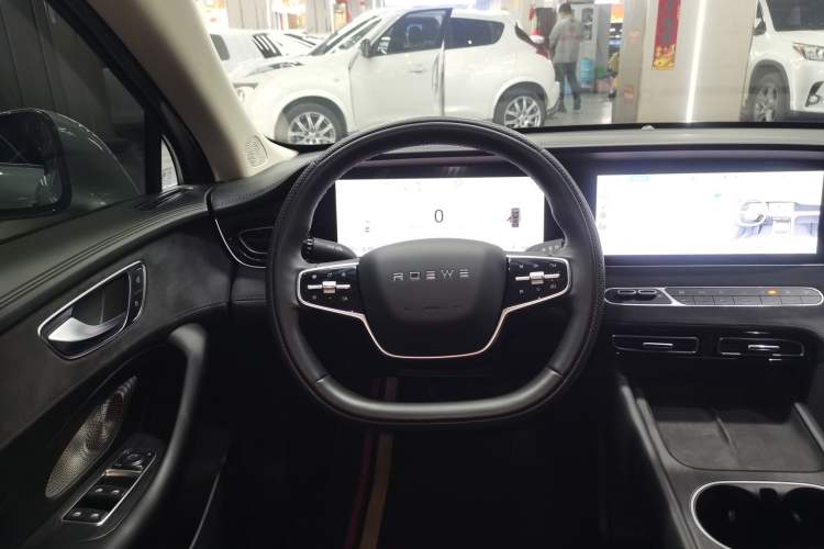 Used Roewe D7 2023 DMH 125km Flagship Edition