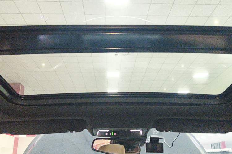 Used Buick LaCrosse 2018 28T Luxury Model
