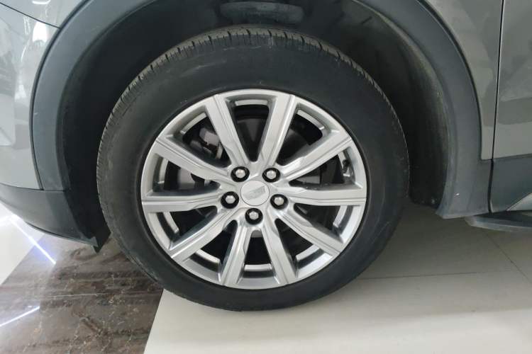 Used Cadillac XT4 2018 28T Two-Wheel Drive Leading Version