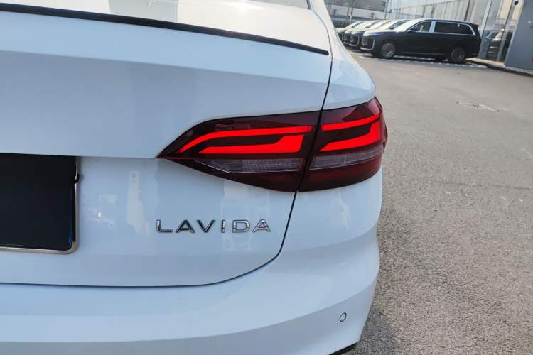 Used Volkswagen Lavida 2024 300TSI DSG Starry Sky Leading Edition