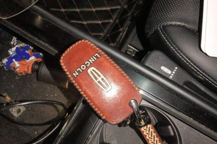 Used Lincoln Corsair 2021 2.0T Two-Wheel Drive Deluxe Edition
