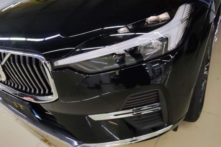 Used Volvo XC60 2022 B5 4x4 Smart Luxury Edition

