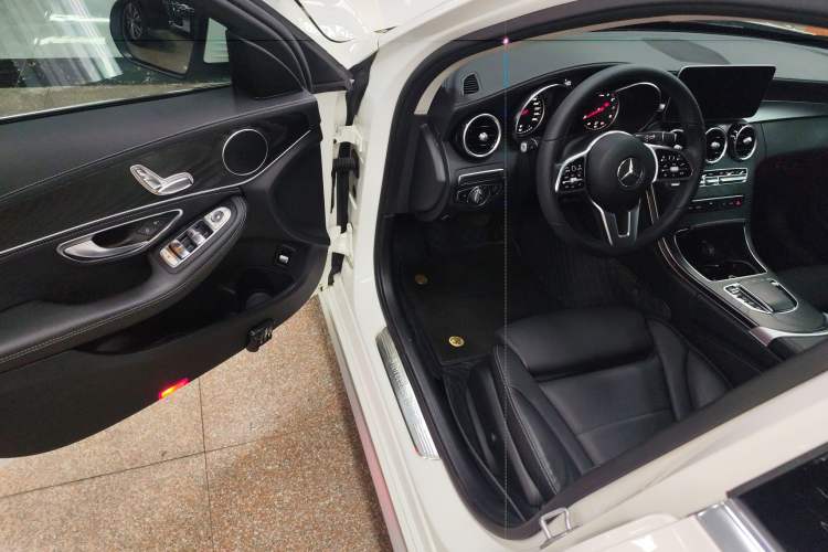 Used Mercedes-Benz C-Class 2019 C 180 L Fashion Edition Sport Version