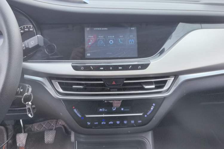Used Changan CS35PLUS 2019 1.6L Manual E-Link Upgrade Edition
