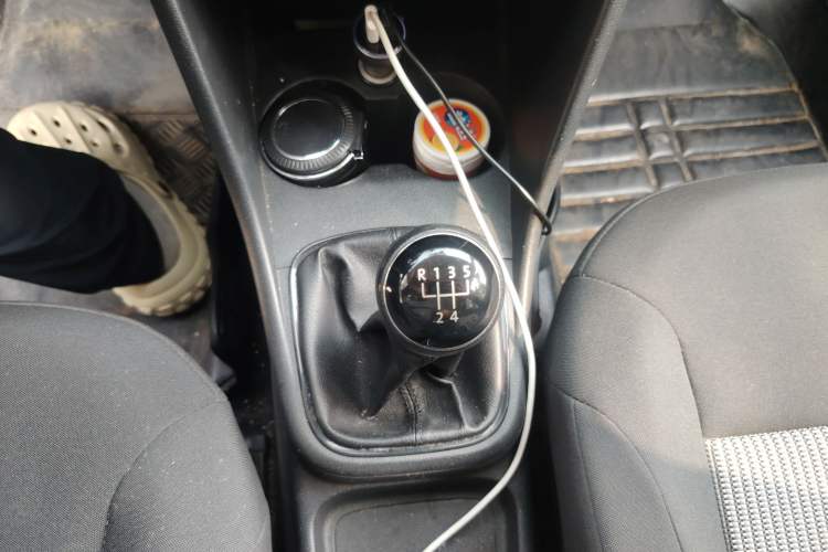 Used Volkswagen Polo 2016 1.4L Manual Fashion Model