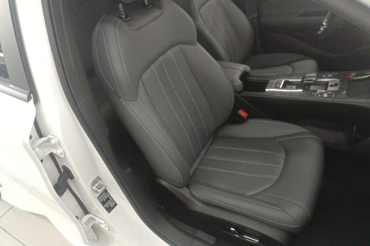 Used GAC Trumpchi EMPOW 2024 270T DCT Yingbao R-Style Edition