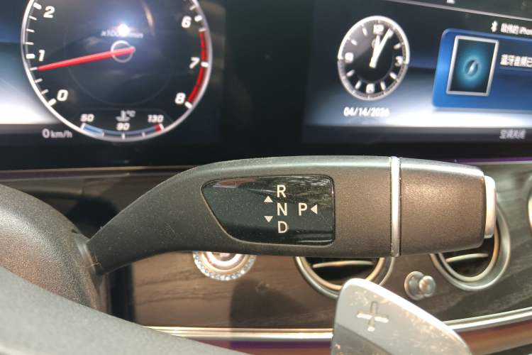 Used Mercedes-Benz E-Class 2019 E 200 L Sport Edition Gear Lever