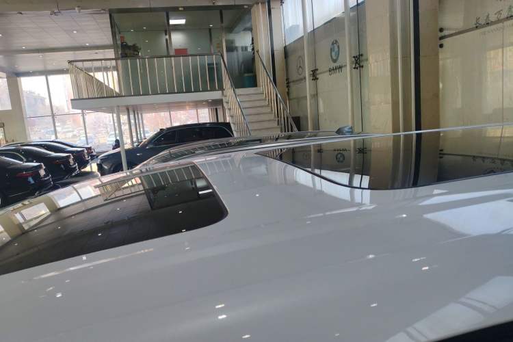 Used Denza D9 2022 DM-i 970 Four-Wheel Drive Prestige Model
