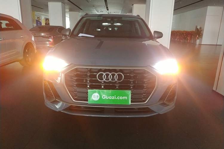 Used Audi Q3 2022 40 TFSI RS Package Performance Model
