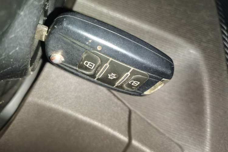 Used Wuling Hongguang 2014 1.5L S Standard Version
