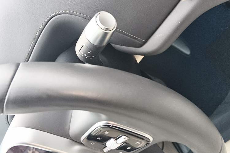 Used Li Auto L8 2024 Ultra Model
