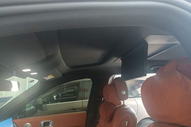 Used Li Auto L9 2022 Max model
