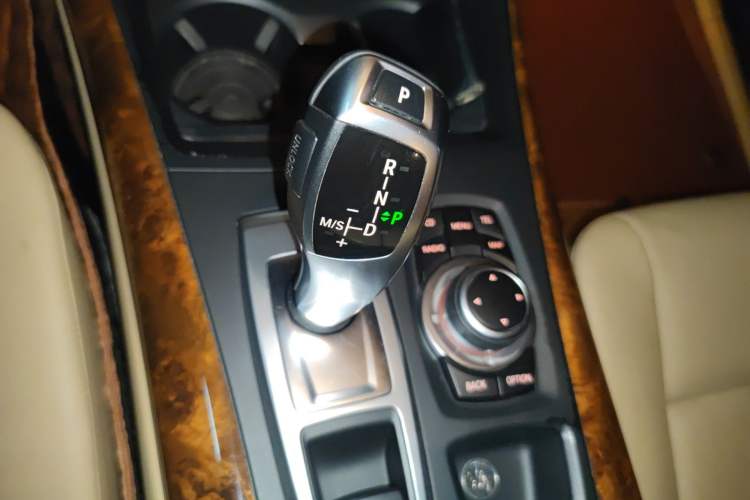 Used BMW X5 2011 xDrive35i Luxury Model Gear Lever