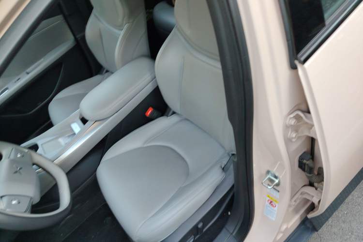 Used XPeng MONA M03 2024 620 with Ultra-Long Range