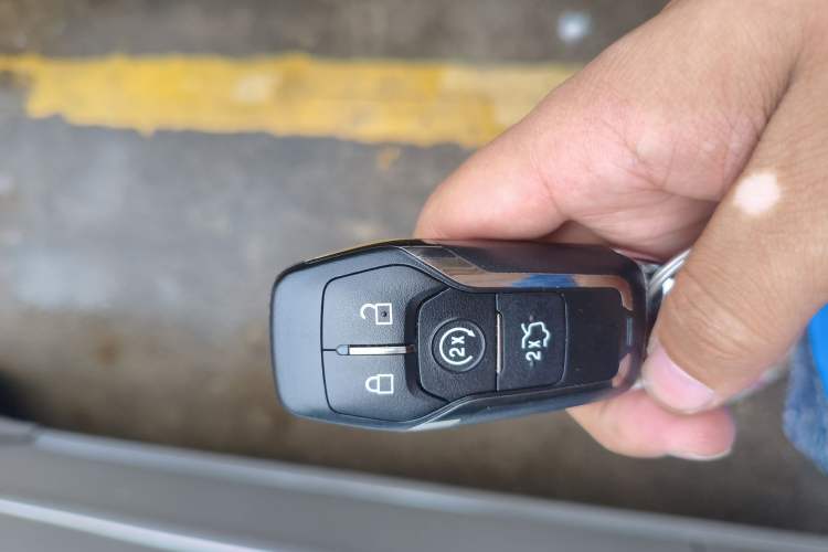 Used Lincoln MKZ 2014 2.0T Luxury Edition