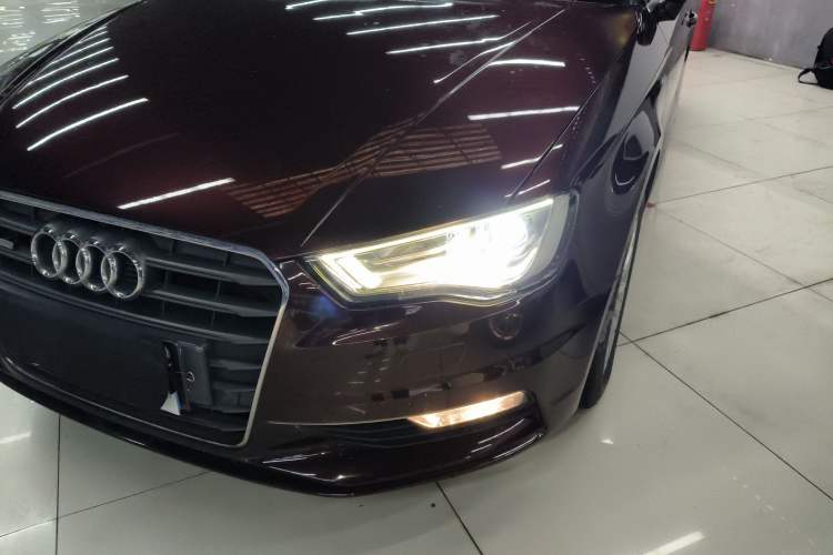 Used Audi A3 2015 Limousine 35 TFSI Millionth Anniversary Intelligent Leading Model