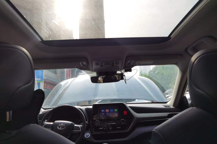 Used Toyota Highlander 2022 Dual-Engine 2.5L Four-Wheel Drive Luxury Edition 7 Seats Headliner