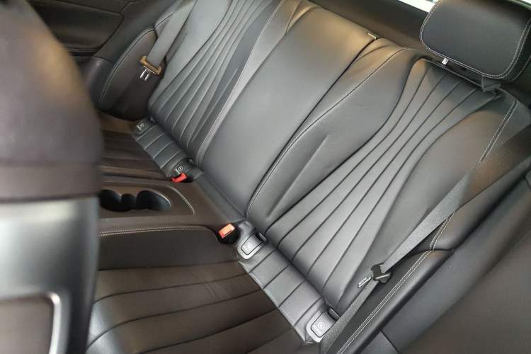 Used Mercedes-Benz E-Class 2021 E 260 Coupe