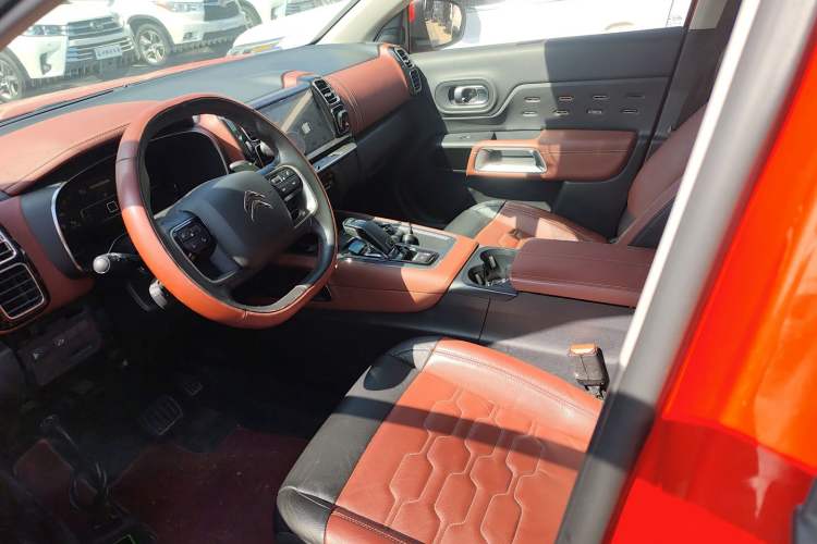 Used Citroen C5 AIRCROSS 2017 380THP Luxury Model Left Front Seat