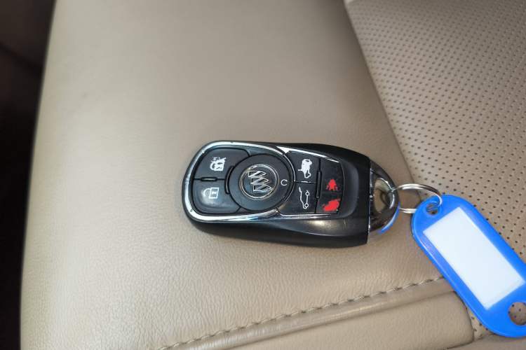 Used Buick GL8 2017 ES 28T Luxury Model China V Standard