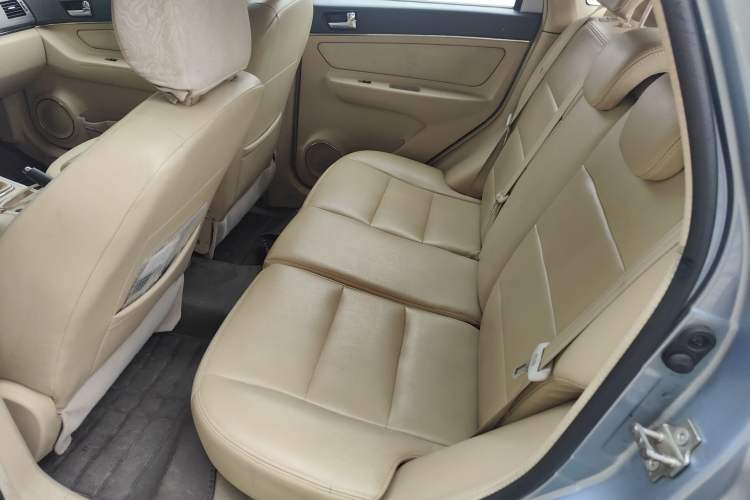 Used BAIC E Series 2012 Hatchback 1.5L Manual Leshang Version