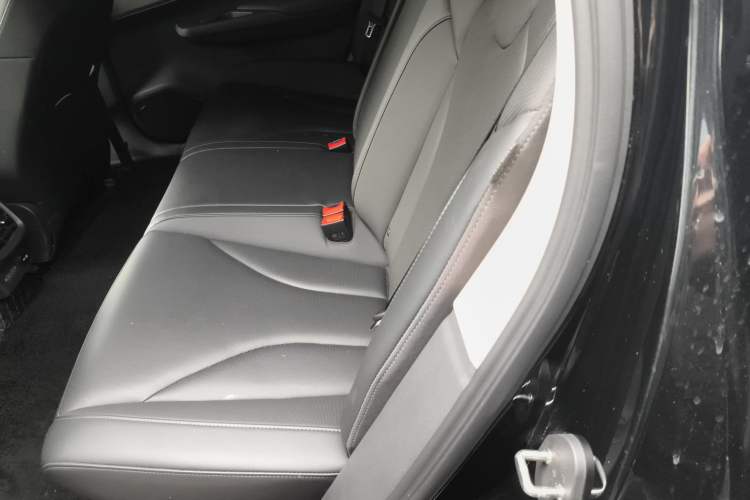 Used Hongqi E-QM5 2024 560km PLUS
