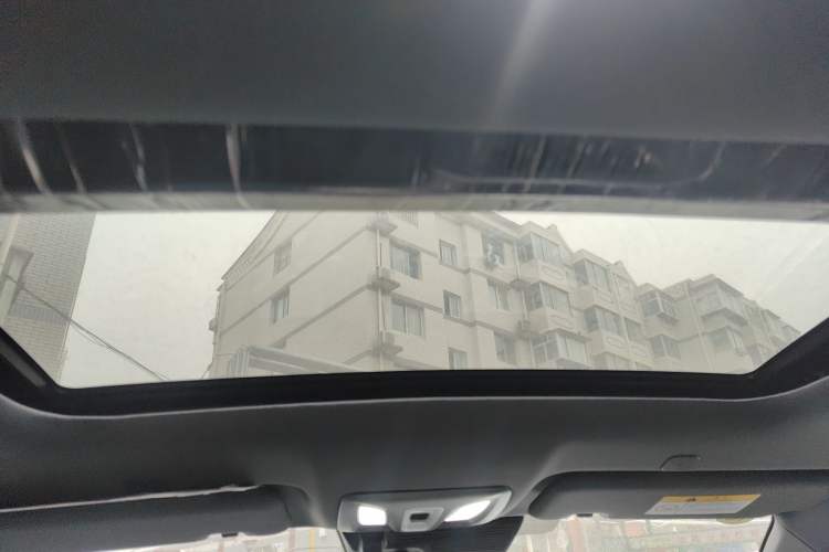 Used CHANGAN UNI-V iDD 2024 Blue Whale Smart Electric iDD 136km ZhiKu Model