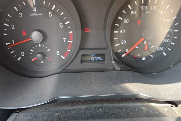 Used Haima Fumei 2014 M5 1.6L Manual Elite Model
